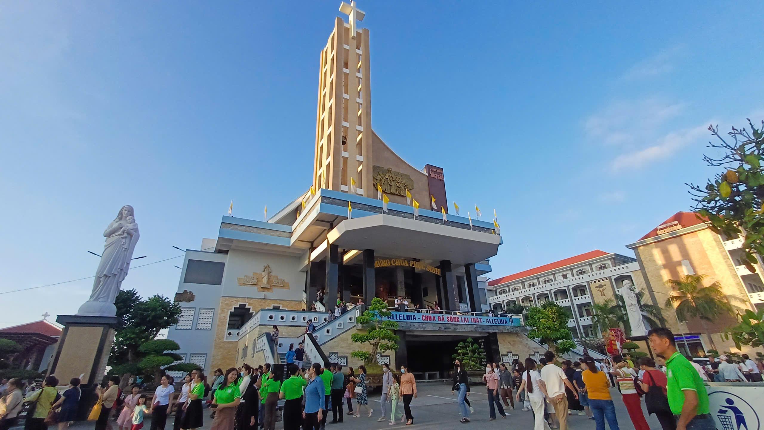 Thuê xe đi Cha Diệp Bạc Liêu